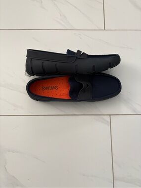 Swims 10 BNIB